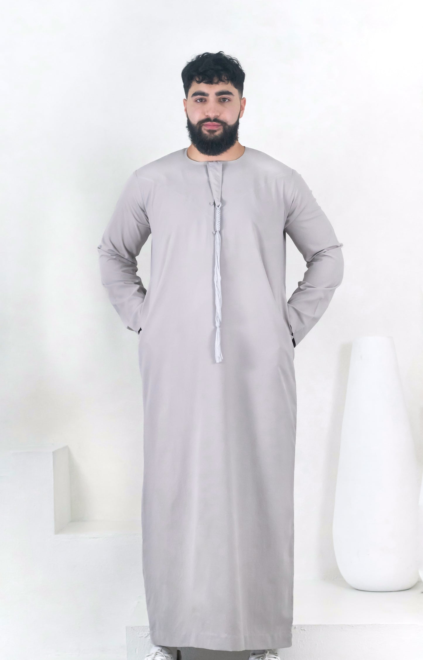 Premium Emirati Thobe: Taupe