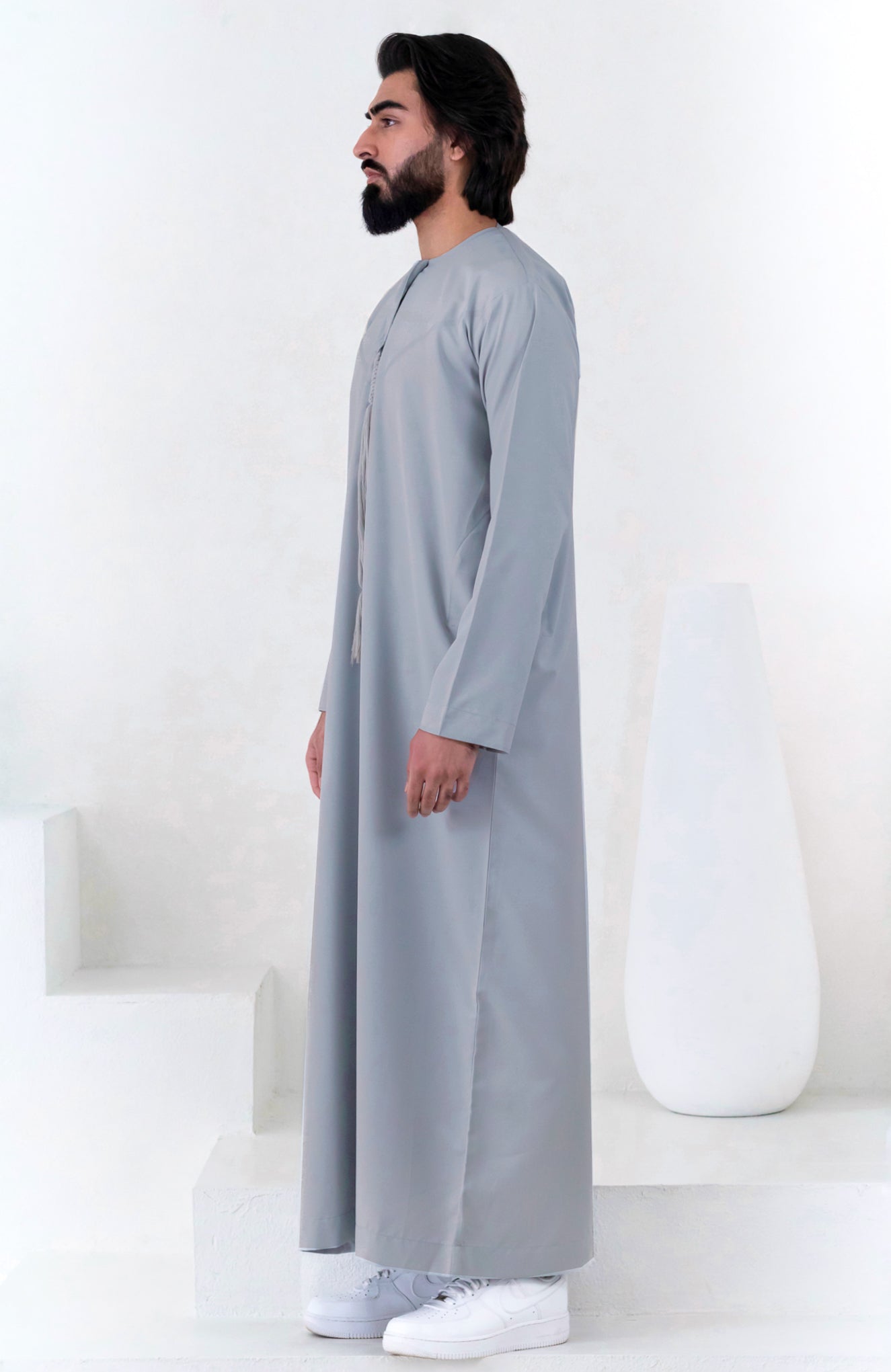 Premium Emirati Thobe: Storm Grey