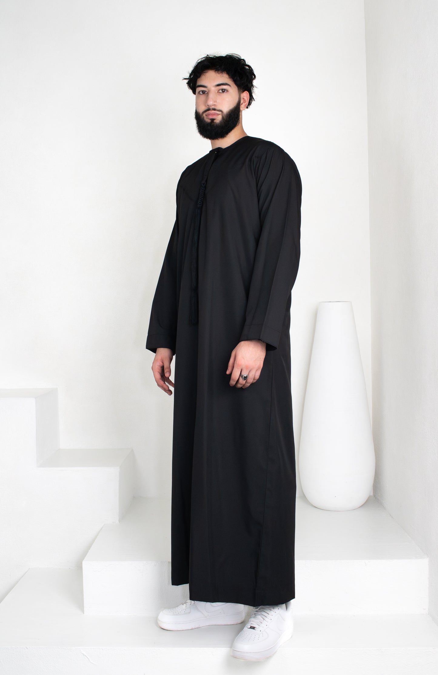 Premium Emirati Thobe: Black