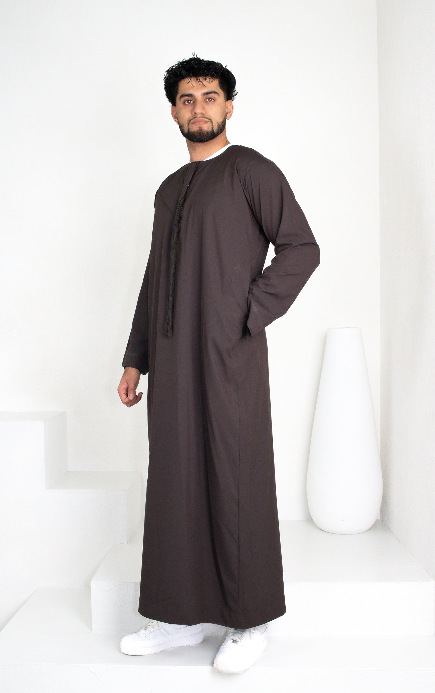 Premium Emirati Thobe: Charcoal Brown