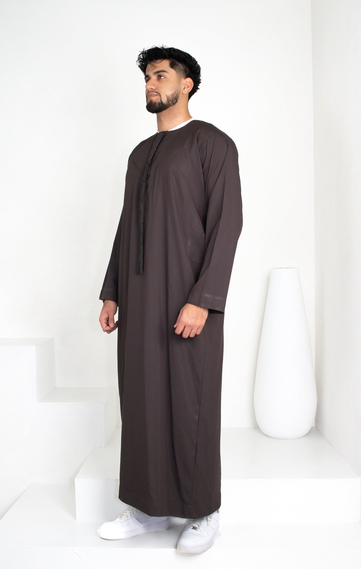 Premium Emirati Thobe: Charcoal Brown