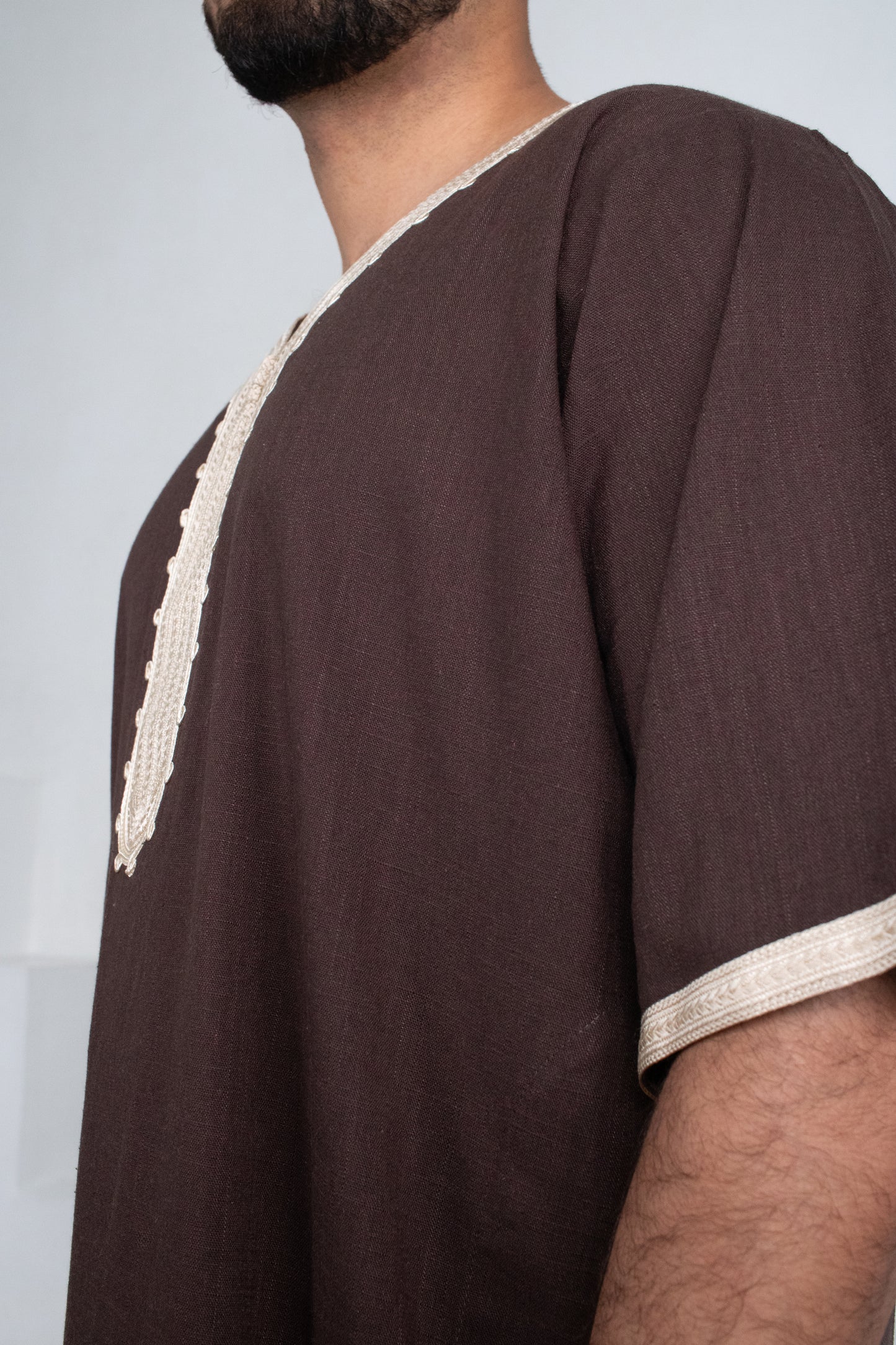 Premium Linen Moroccan Thobe: Deep Brown